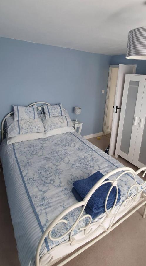 Beautiful 1 Bedroom Cottage With Courtyard. Deal Exteriér fotografie